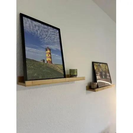 With 2 Bedrooms * Rysum